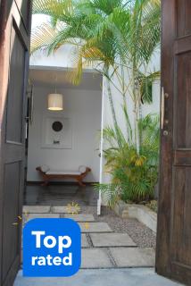 Hillcrest Villas - Glacis - 7