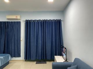 CQ28-SELF CHECK IN- Wifi- Netflix- Parking-New, 2017 - Cyberjaya - 8