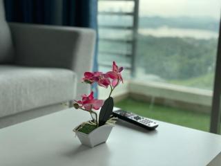 CQ28-SELF CHECK IN- Wifi- Netflix- Parking-New, 2017 - Cyberjaya - 5
