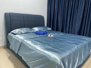 CQ28-SELF CHECK IN- Wifi- Netflix- Parking-New, 2017 - Cyberjaya - 3