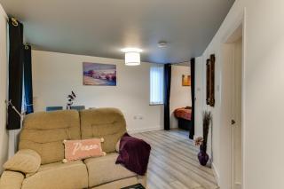 1 Bedroom Swinley Apartment l Free Parking l Wigan Royal Infirmary l Haigh Hall l Central Location - Wigan - 6