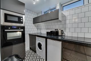 1 Bedroom Swinley Apartment l Free Parking l Wigan Royal Infirmary l Haigh Hall l Central Location - Wigan - 8