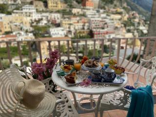 Positano Postcard - in the town centre - Positano - 1
