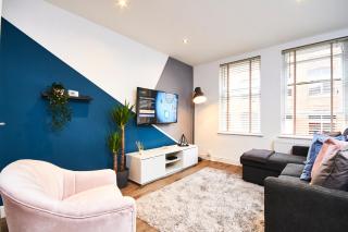 Stunning 2 bed Apartment - Central Location - Leeds - 7
