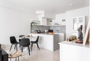 JOIVY Superb 1-BR Flat near Jardim da Estrela - Lisboa - 0