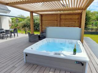 Holiday home with whirlpool in Plouarzel - 9