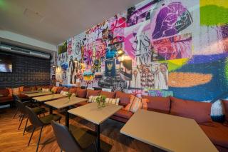 Vienna House Easy by Wyndham Bonn City - Bonn - 2