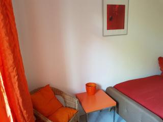 Low Budget - Bremen - 2