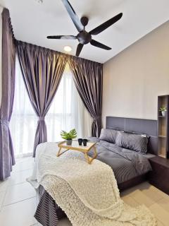 3 Astetica Residences The Mines 4BR WiFi Netflix Lake View - Seri Kembangan - 6