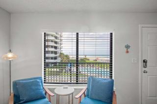 Oceanfront Daytona Beach Condo with Beach Views! - Daytona Beach - 5