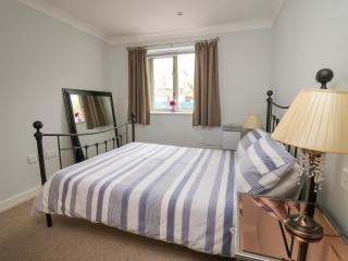 Flat 2 - Pembroke - 2
