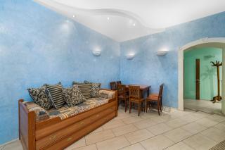 Classical Deribasivska 3-Bedrooms Apartment - Odessa - 4