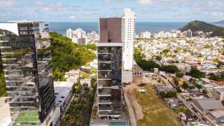 Hilton Garden Inn Praia Brava - 6