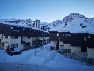 Dans Chalet aux Chartreux - T4 Duplex 100m2 traversant Vue Lac - Fibre, Golf - Tignes - 8