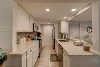 19 Sailmaster 3 BR Condo Shipyard Pool - Hilton Head Island - 3