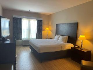 Best Western I-5 Inn & Suites - 3