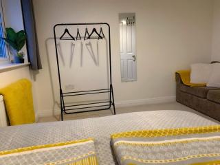 Spacious and amazing 4 bedroom detached house - 8