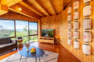 Kinoie Mornington - OCEANVIEW - 2