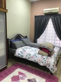 Homestay Islam Bandar Tasik Puteri Rawang - 1