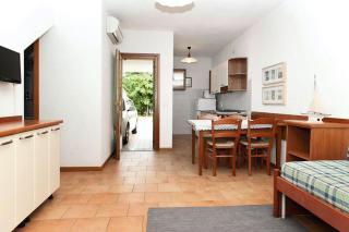 Apartment in Bibione with Pool - Bibione - 1