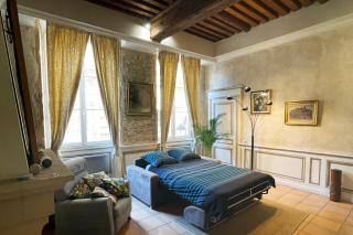 Coeur Vieux Lyon, 60 M2 lumineux tout confort - Lyon - 4