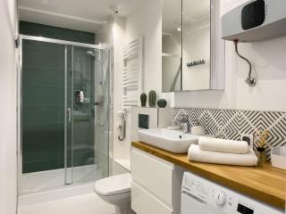 URBAN APARTMENTS Studio No 4A, FREE PRIVATE PARKING, Self CHECK-IN - Chorzów - 1