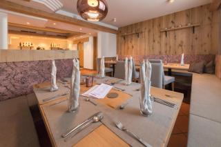 Ferienhotel Bergland - Arzl im Pitztal - 2