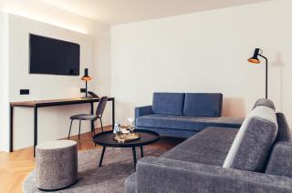 Hotel Dermuth Klagenfurt - Klagenfurt - 1