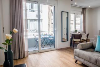 A23 Premium suite with balcony near Parthenon - 1