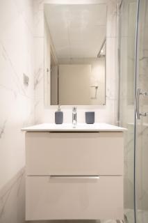 A17 Modern & Cosy 2Room flat up to 4ppl near Parthenon, 1Bedroom 1livingroom - 1