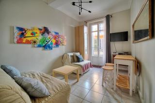 Upstays Suquet Balcony 29m2 Apartment - 0