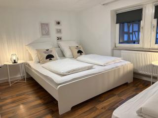 MODERNES HAUS FÜR 7 GÄSTE 90m2 TV NETFLIX WLAN - Momlingen - 7