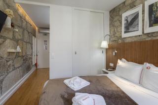 Oporto Gardens - Historical House - 7