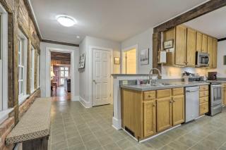 Warm and Peaceful Home with Fire Pit on Haw River - Pittsboro - 3
