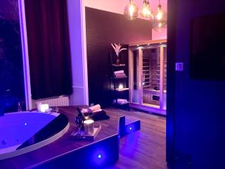 SUITE KASSIOPEE, romantisme, balnéo, sauna - Quimperlé - 2