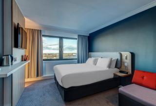 Holiday Inn Express Edinburgh City West by IHG - Edimburgo - 1