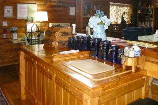 Cozy Immaculate Cabin - Peaceful Retreat! - 5