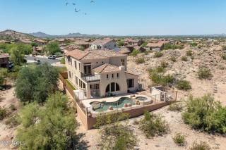 Private Family-Friendly Oasis with Heated Pool & Spa Game Room and nearby Golf - Liberty - 5