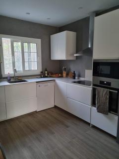 Town-House-Style Villa - on the Golden Mile - 3