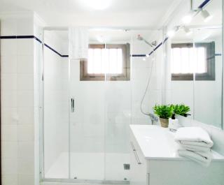 Cozy Beach Holiday Home in Playa del Ingles - Playa del Inglés - 2