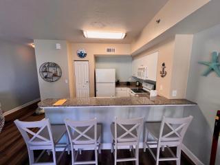 Shores of Panama Resort, Direct Beachfront, 1 BR plus Bunks! by Dolce Vita Getaways PCB - Panama City Beach - 5