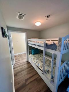 Shores of Panama Resort, Direct Beachfront, 1 BR plus Bunks! by Dolce Vita Getaways PCB - Panama City Beach - 7