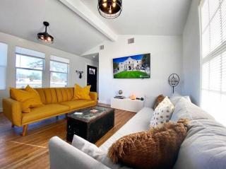 La Mariposa San Antonio - New! 5 min to Downtown! - San Antonio - 0