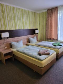 Appart Hotel Roßdorf - Roßdorf - 2