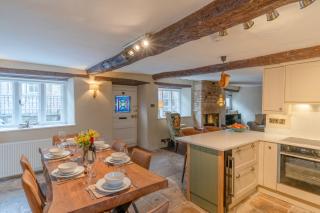 Farthingdales - Burford - 7