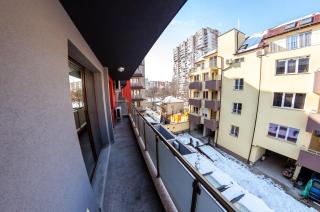 Bright 1BDR Apartment with a Balcony - Sofia - 8