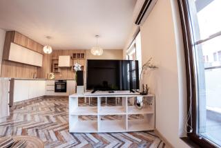 Bright 1BDR Apartment with a Balcony - Sofia - 4
