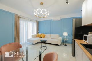 Miku Apartment - Glamorous 1Bedroom Apartment At Olympic Residence - Tirana - 9