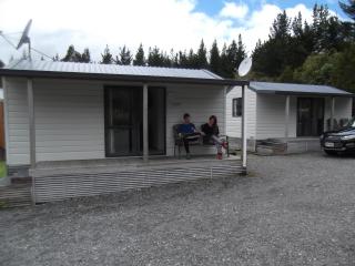 Tongariro Holiday Park - National Park - 3