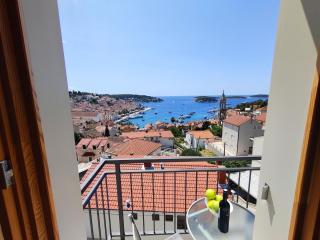 Brand new apt W balcony & perfect seaview at center - Hvar - 6